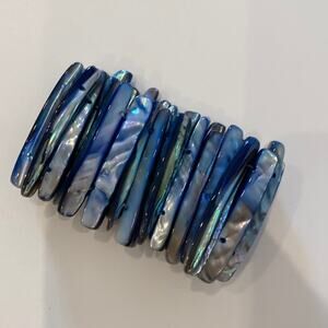 Abalone Shell Bracelet Stretchy One Size Multicolored Iridescent EUC Blue Shiny